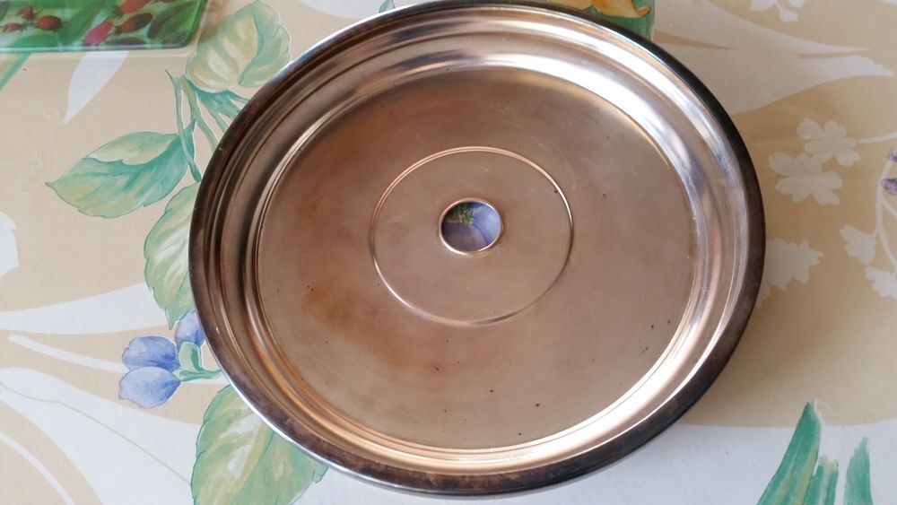 Dessous de plat rond en m&eacute;tal argent&eacute; CHRISTOFLE Cuisine