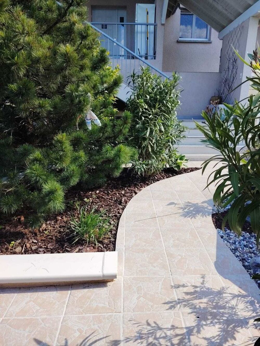 Vente Appartement Maison-appartement Attique, balcon 25m2, jardin 150m2, vue Péron