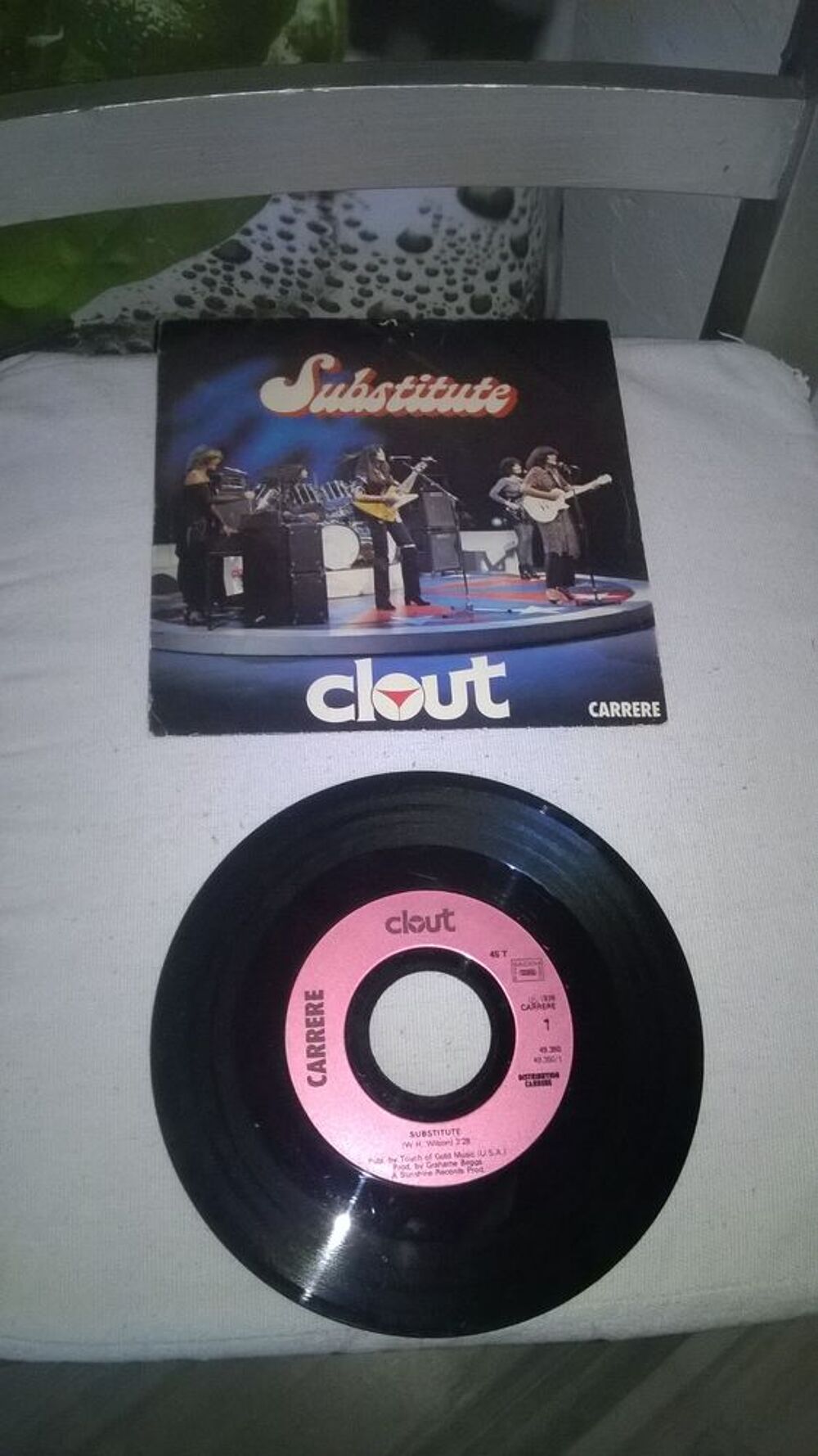 Vinyle 45 T Clout 
Substitute 
1978
Excellent etat
Substitut CD et vinyles