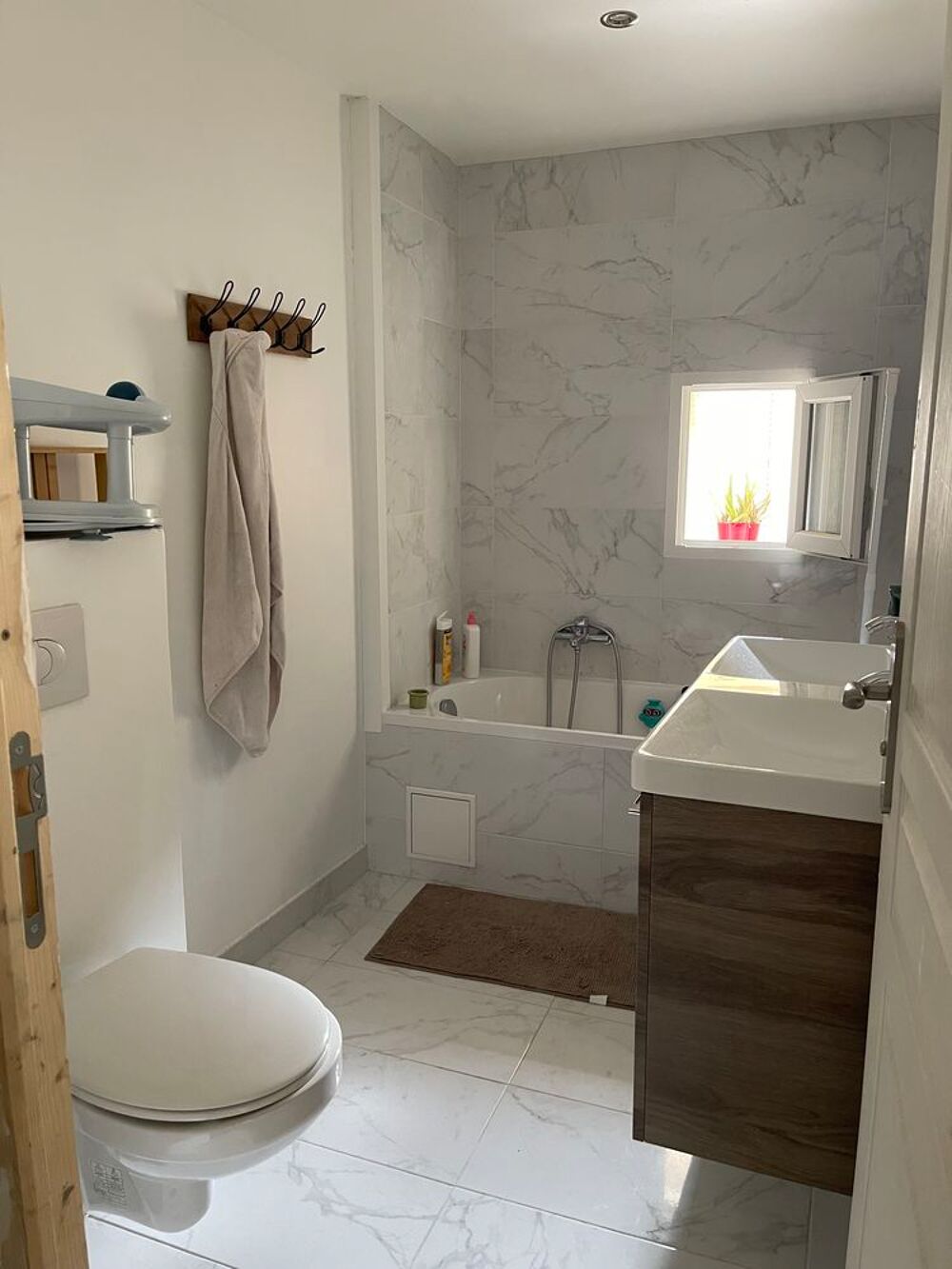 Vente Maison Maison de ville 100m2 enti�rement r�nov�e et �quip�e �p�ne