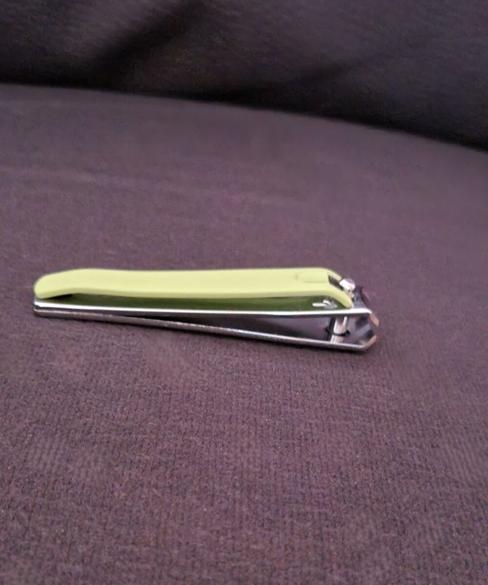 Coupe-ongles Neuf - Taille Moyenne Bijoux et montres