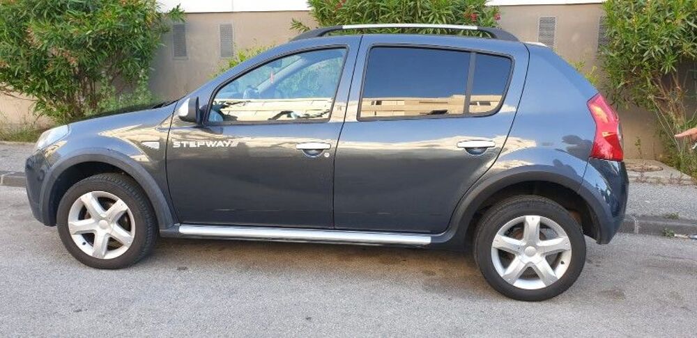 Sandero 1.6 16V 105 Bioethanol Stepway 2 Euro 5 2012 occasion 69170 Saint-Marcel-l'&Eacute;clair&eacute;
