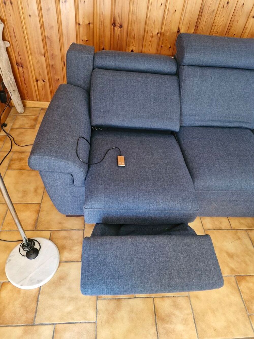 Poltron et Sofa Canap&eacute; d angle 4 places Meubles