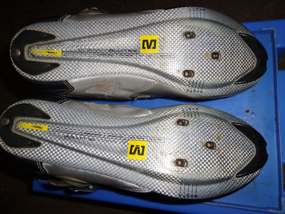 chaussure v&eacute;lo de route Sports