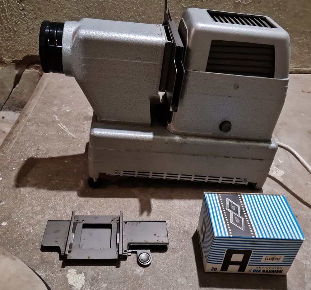 Projecteur de diapositives 6x6 Photos/Video/TV