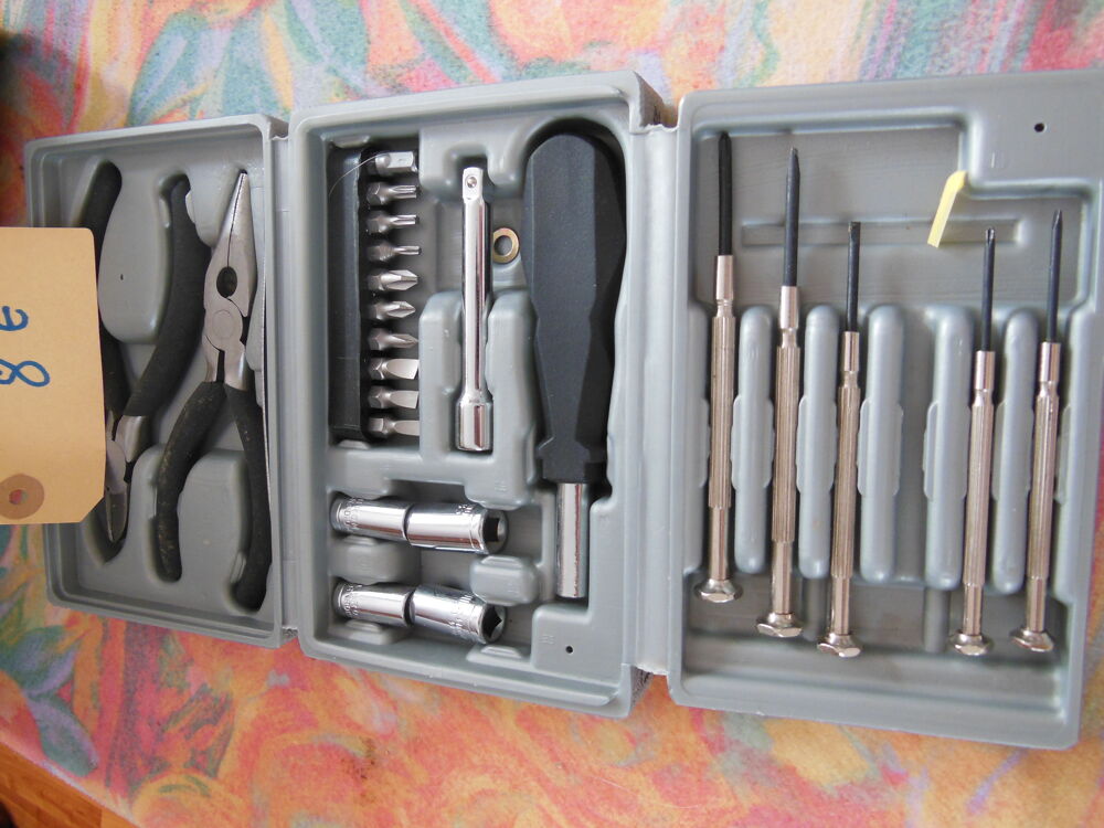 mallettes d'outils maquettisme Bricolage