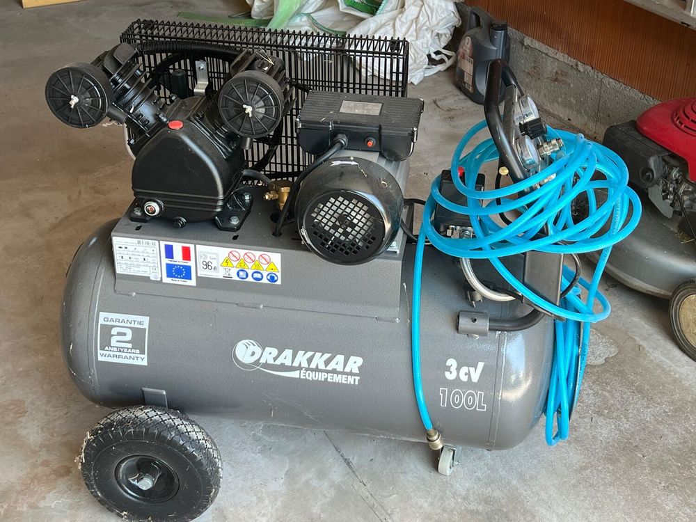 Compresseur &agrave; courroie cuve de 100l Bricolage