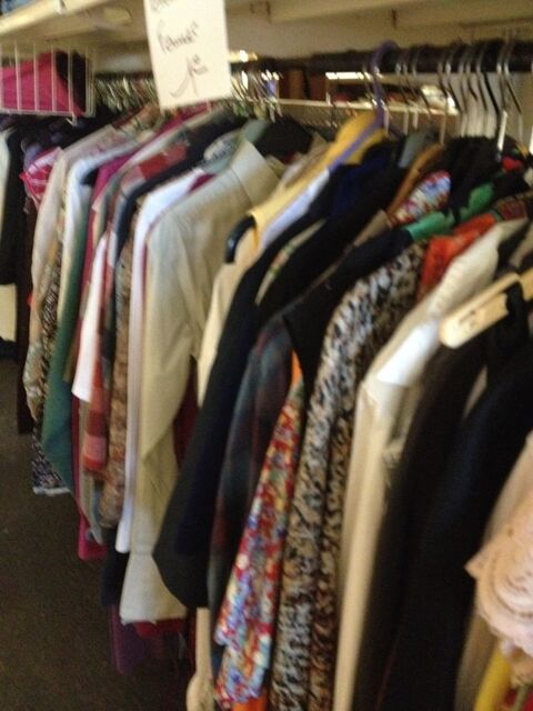 FRIPES FEMMES HOMMES ENFANTS 0 gletons (19)