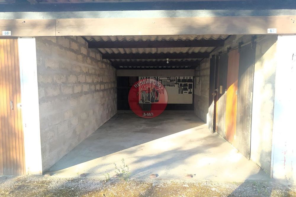 vente Parking / Garage - 18 m² Montbard (21500)