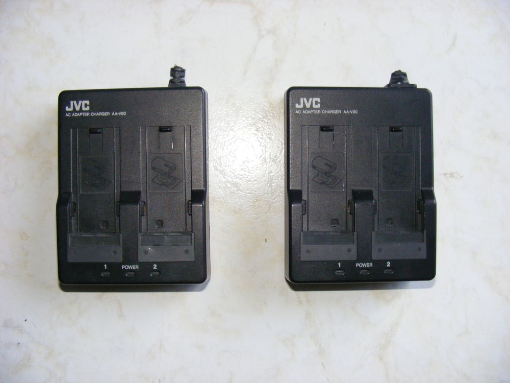 chargeur batterie JVC AA-V90EG Audio et hifi