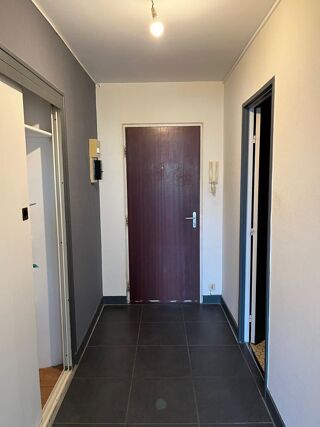  Appartement à louer 1 pièce 33 m² Auxerre