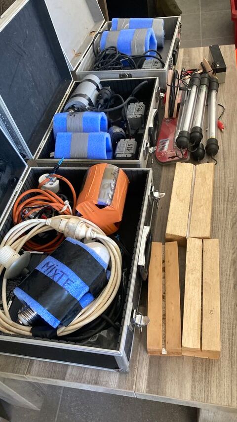 MATERIEL COMPLET POUR ENTOMOLOGISTE AMATEUR OU PROFESSIONNEL 0 Seyssel (74)