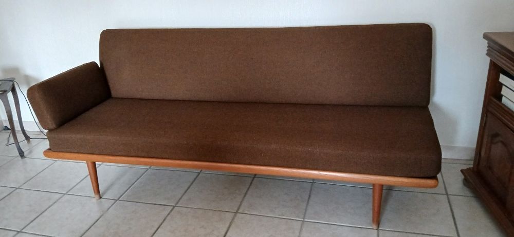 Banquette vintage, designers HVIDT et NIELSEN 