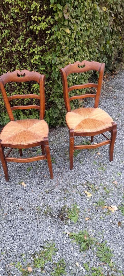 2 chaises anciennes en paille 18 Villevque (49)