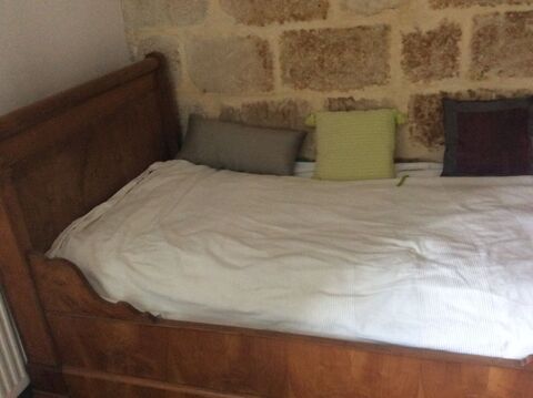 Tres beau lit Ancien 1 personne 180 Montpellier (34)