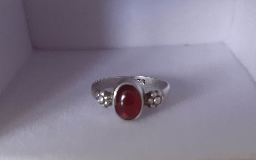 Bague argent massif et grenat - Taille 48 Bijoux et montres