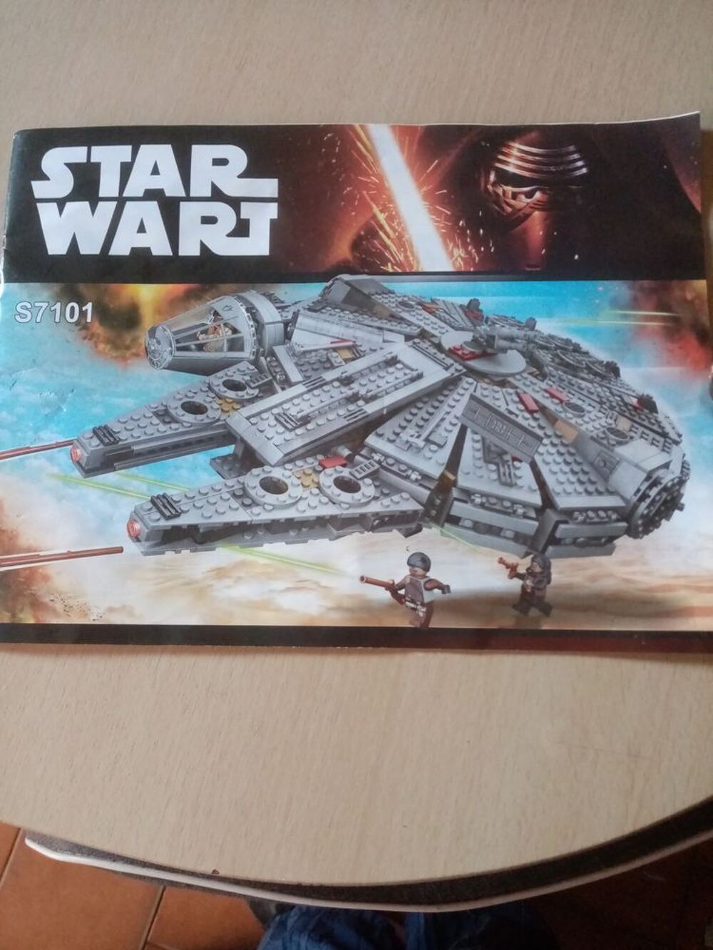 Falcon milenuim star wars Jeux / jouets