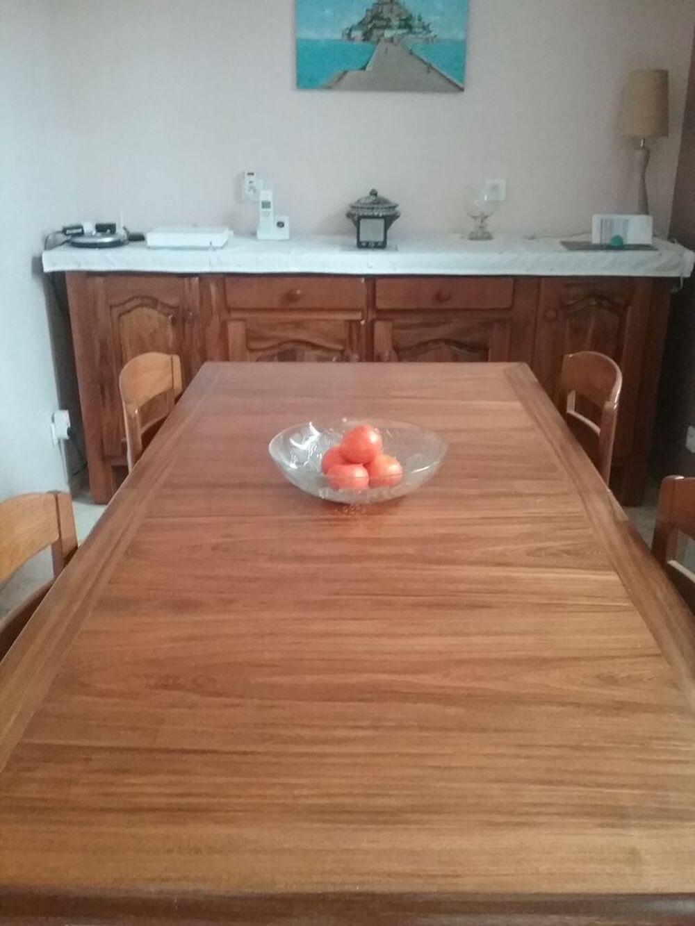 Belle et grande table rectangulaire et ses 4 chaises assorti Meubles
