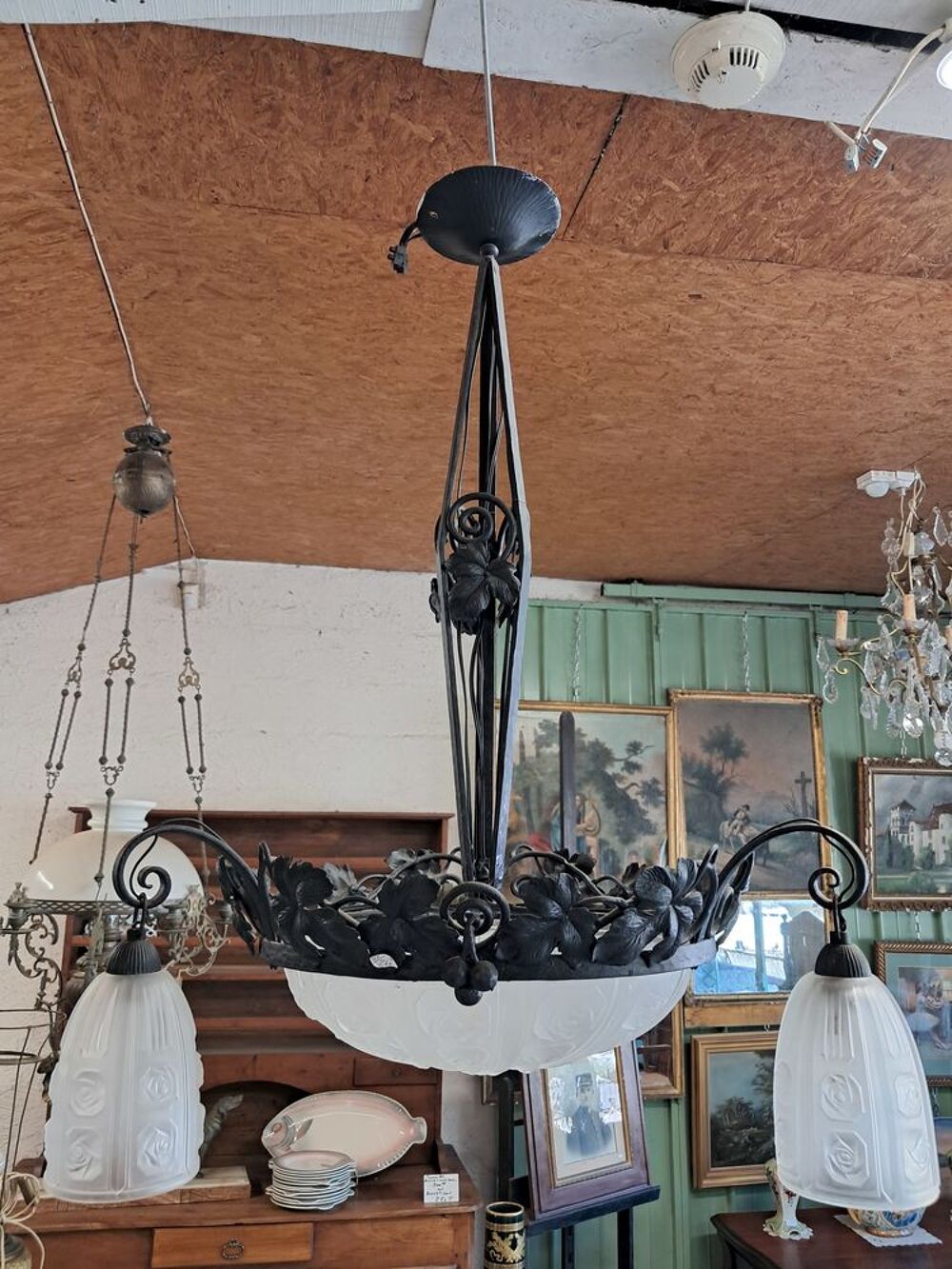 Lustre en fer forg&eacute; ancien, art d&eacute;co Dcoration
