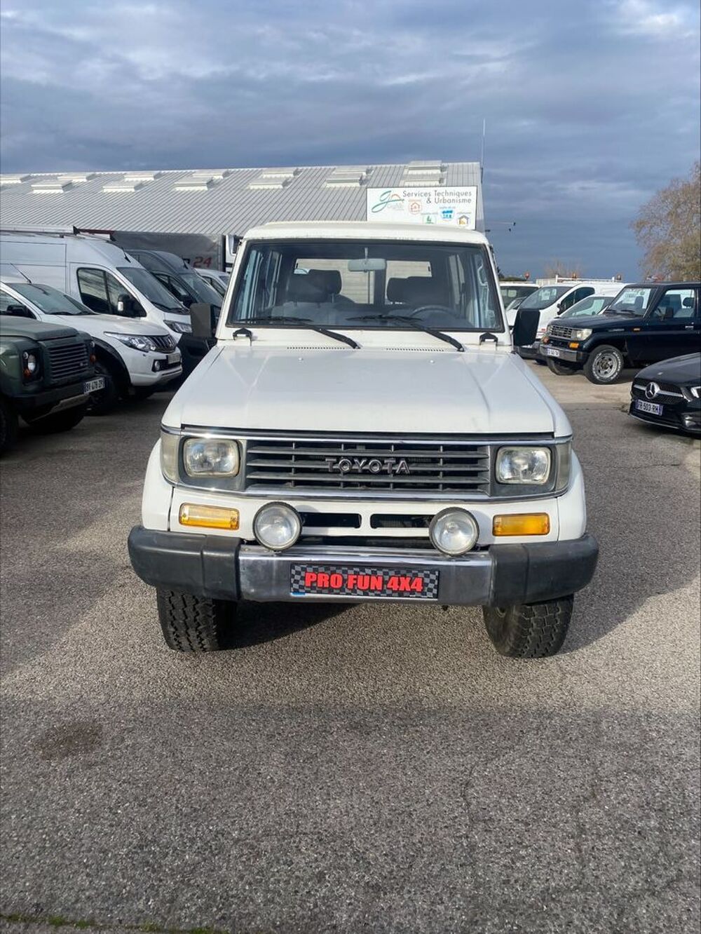 Land Cruiser 2.4 TD Moyen FRP 1990 occasion 13180 Gignac-la-Nerthe