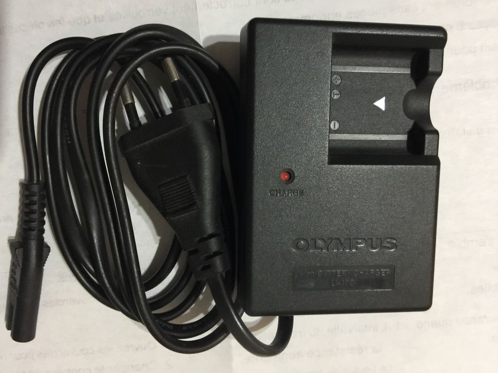 Chargeur de Batterie (LI-40C) pour appareil photo OLYMPUS Photos/Video/TV