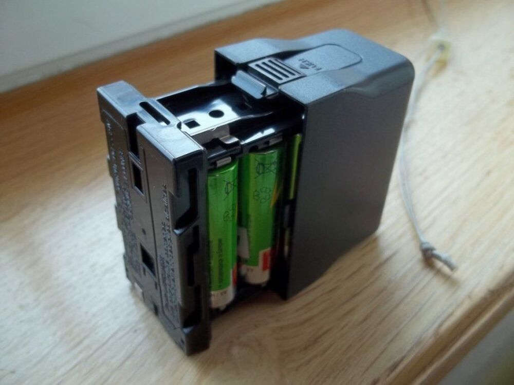 adaptateur battery case L7 camescope neuf Photos/Video/TV