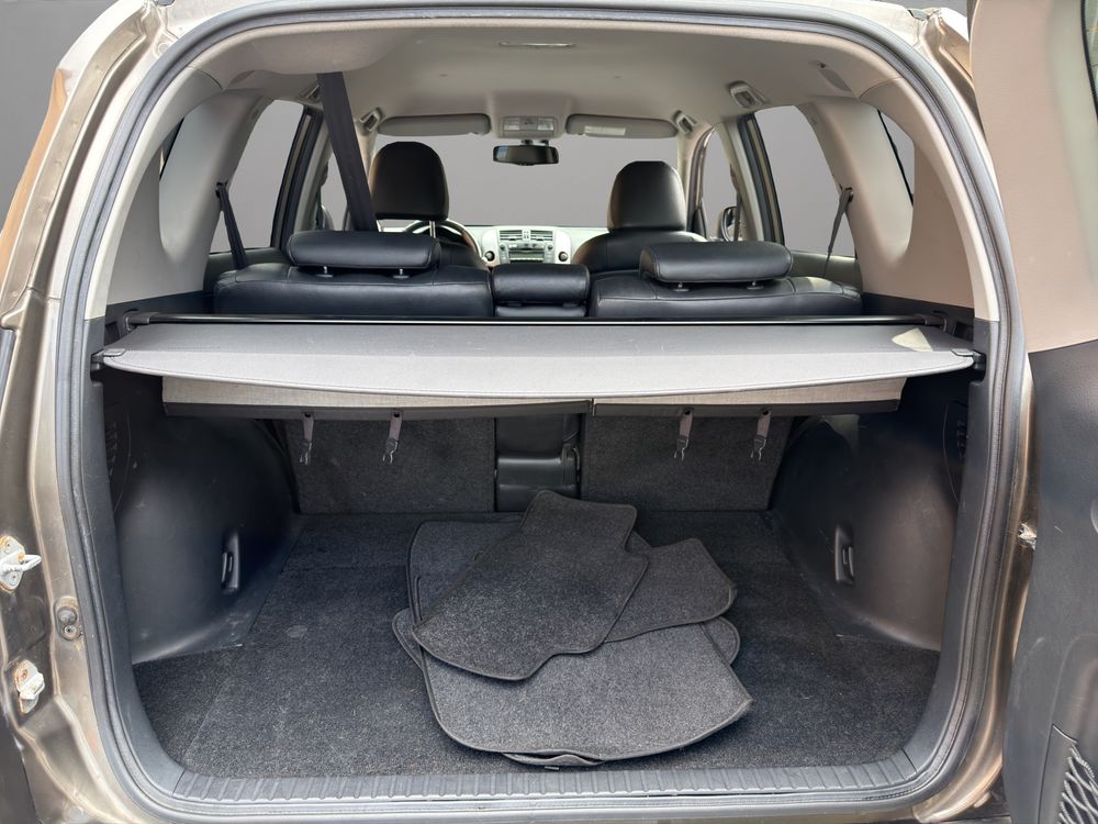 RAV 4 RAV4 150 D-CAT 4WD Clean Power A 2009 occasion 93390 Clichy-sous-Bois
