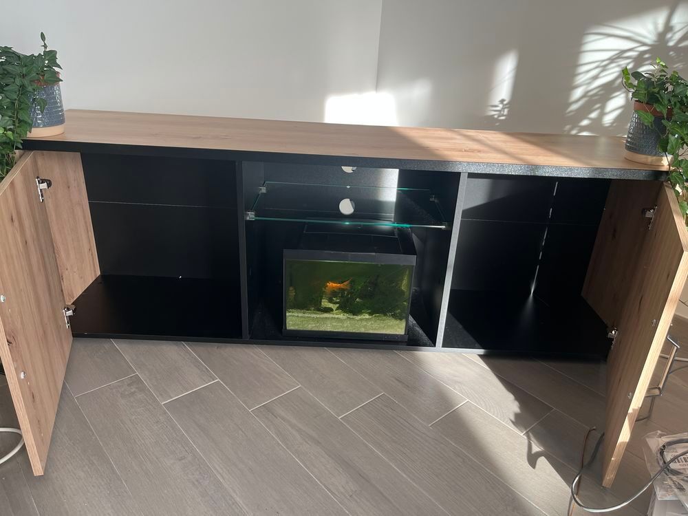 Meuble t&eacute;l&eacute; avec rangement Meubles