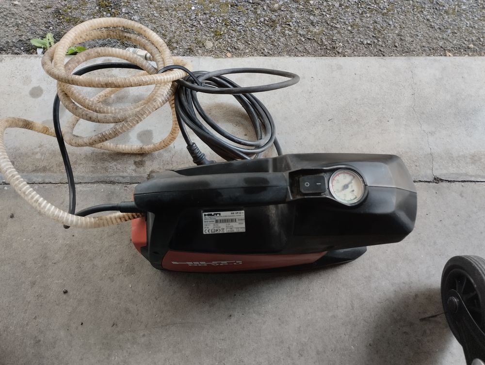 Pompe &agrave; vide DD VP-U. HILTI Bricolage