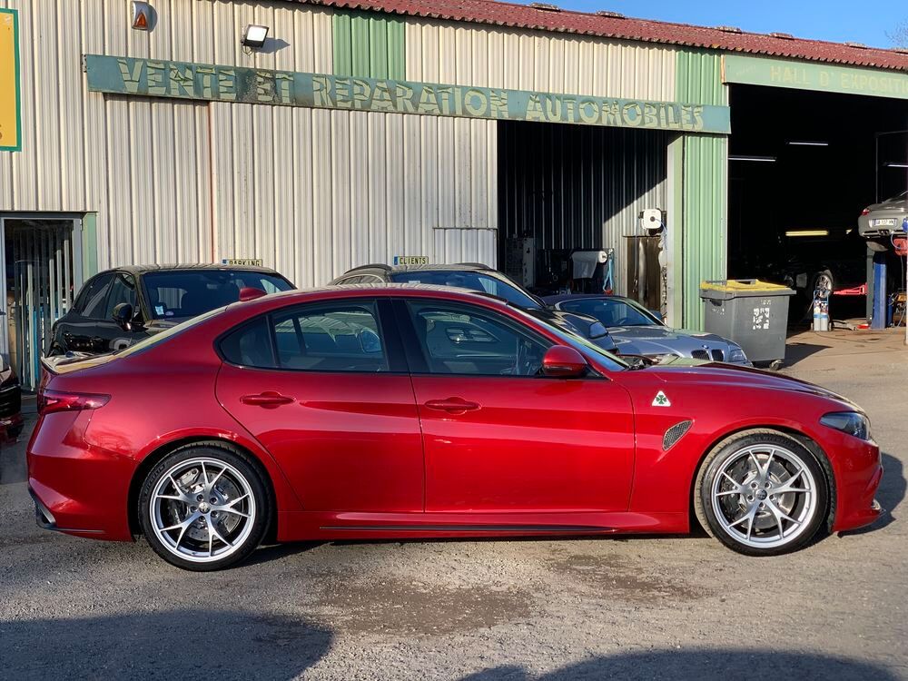 Giulia 2.9 V6 510 ch AT8 Quadrifoglio 2017 occasion 01240 Marlieux