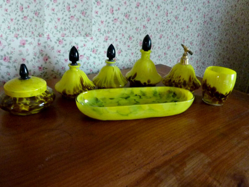 garniture de toilette vintage Décoration