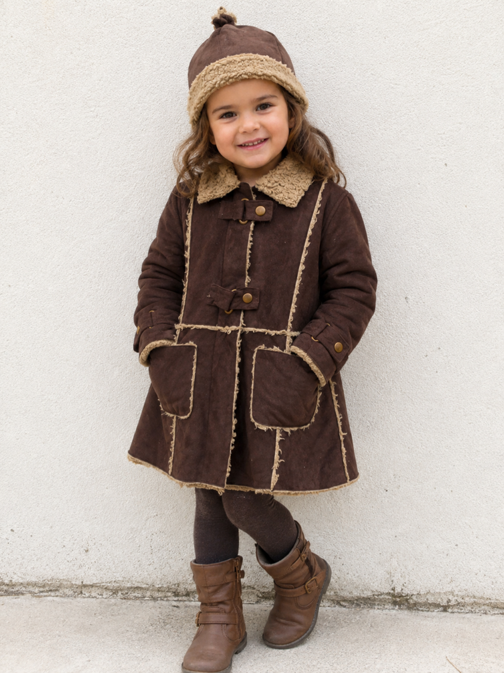 Manteau Fille 3 ans Okaidi daim Marron TBE + bonnet assorti Vêtements enfants