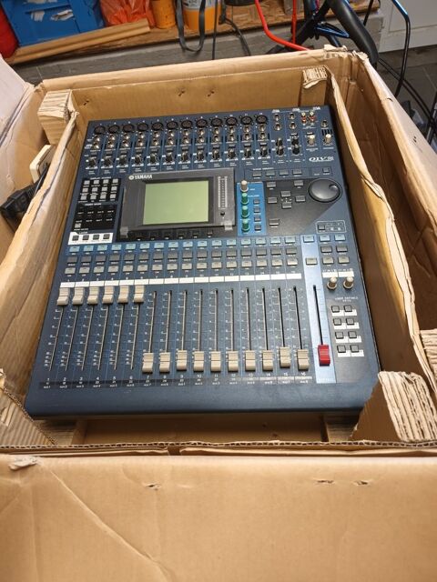 Table mixage Yamaha numérique Boulay-Moselle (57)