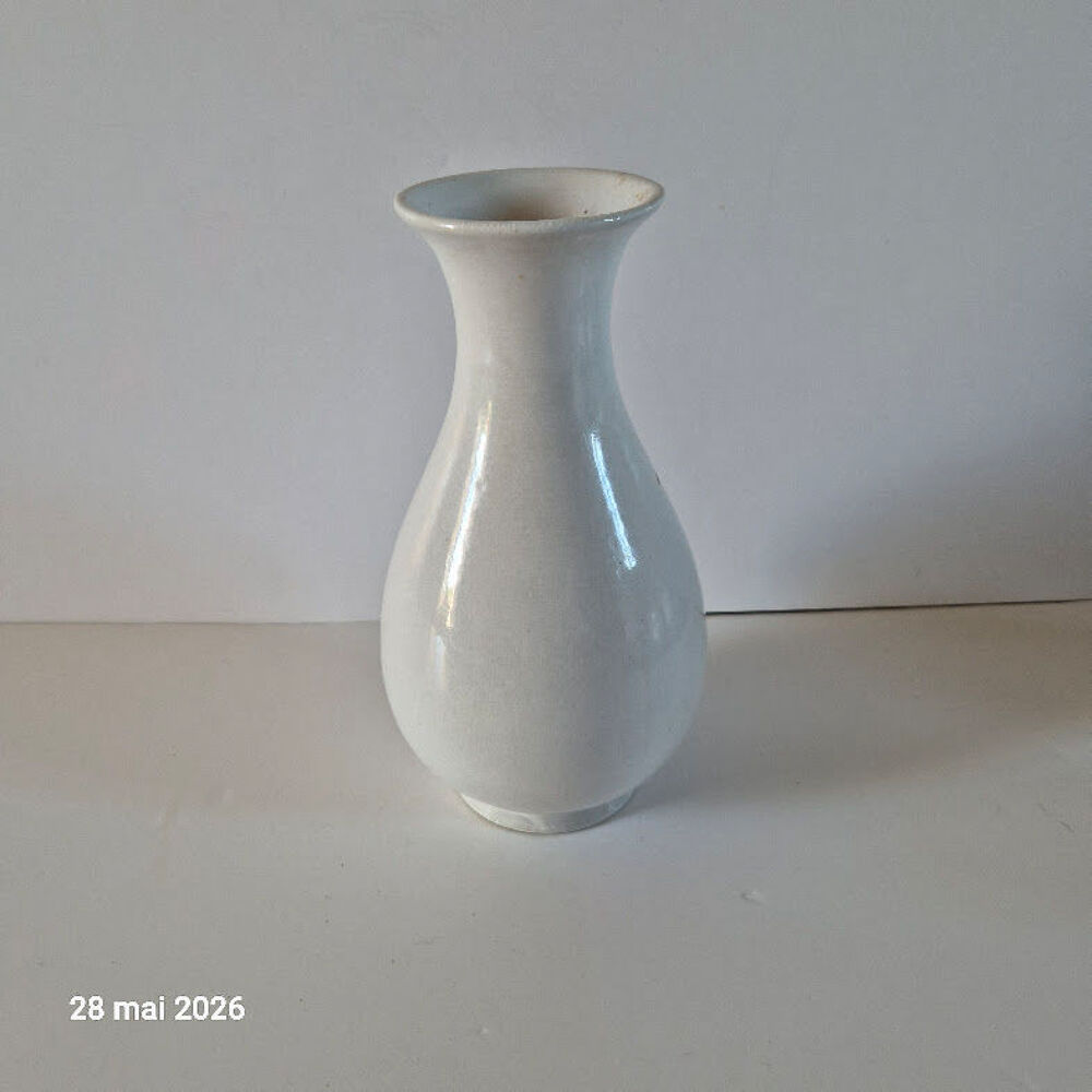 Vase japonnais en c&eacute;ramique peint &agrave; la main, fleurs de ceris Cuisine