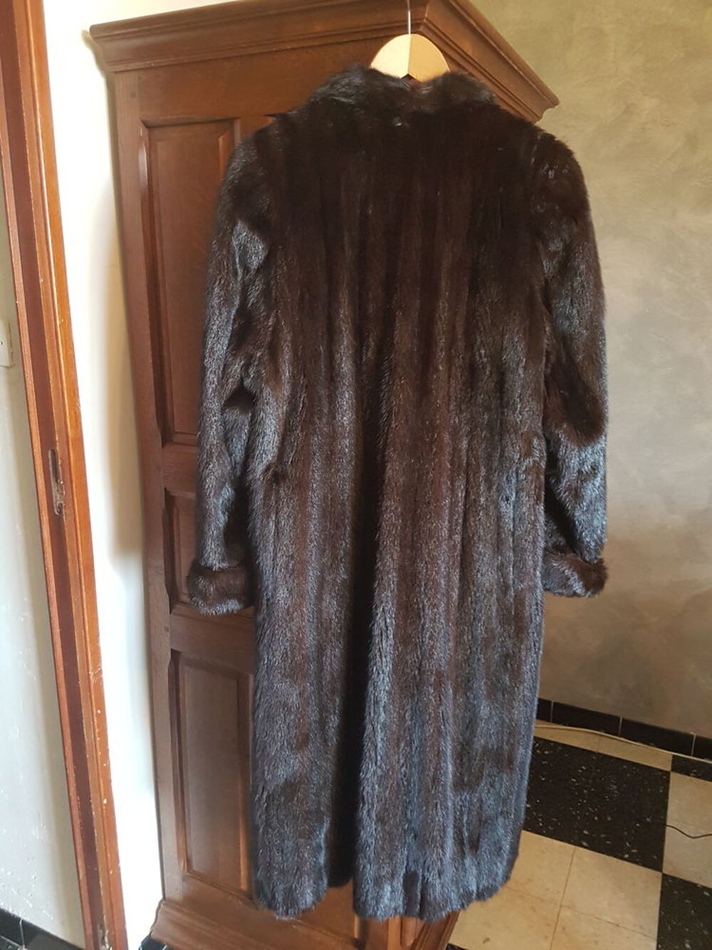 Manteau en Vison Royal Safari. Vêtements