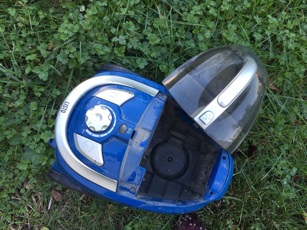Achetez aspirateur sans sac occasion annonce vente Villeurbanne