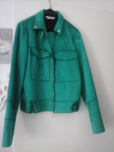 BLOUSON VERT, jamais port. 10 Menton (06)