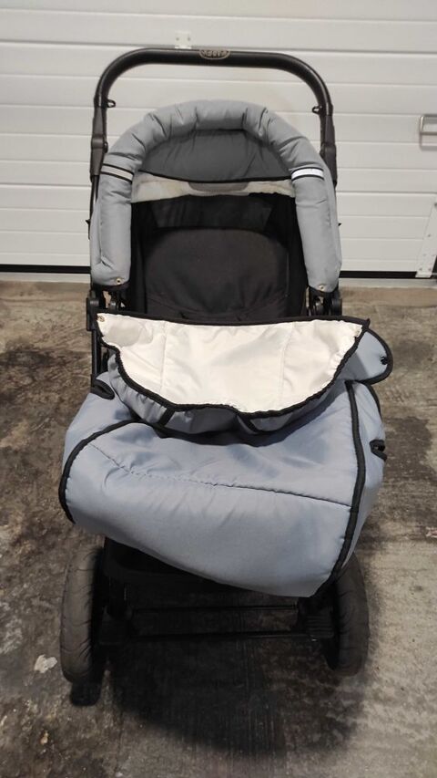 donne poussette et cosy 0 Wasquehal (59)