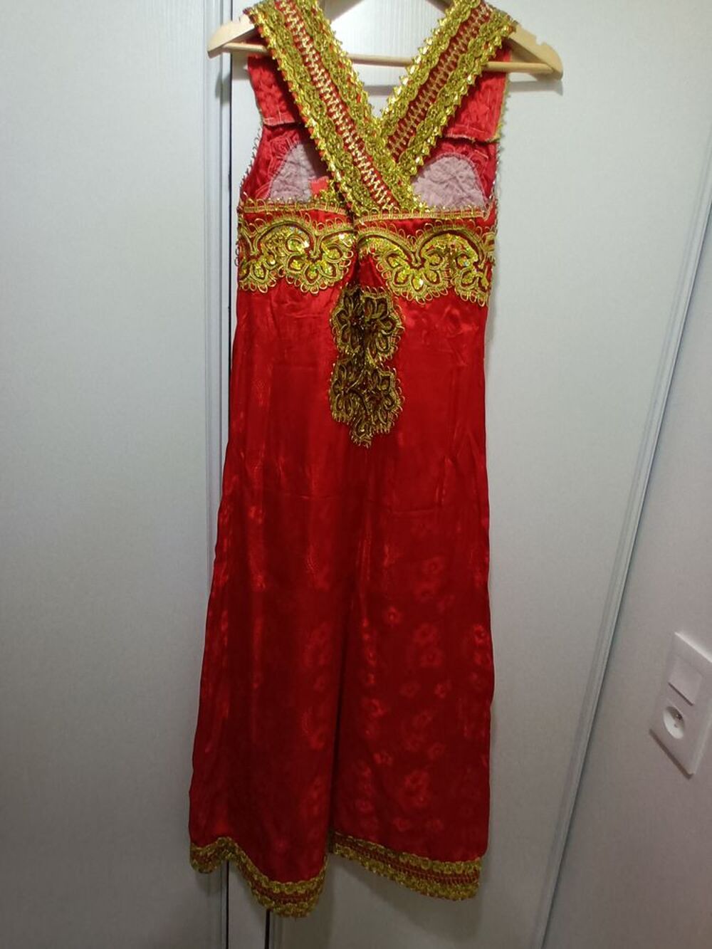 Robe Kabyle moderne crois&eacute;e + lfoudha + Ceinture Vêtements