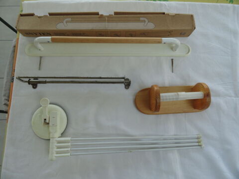 Portes : torchons , serviettes ,rouleau papier hyginique 10 Sabl-sur-Sarthe (72)