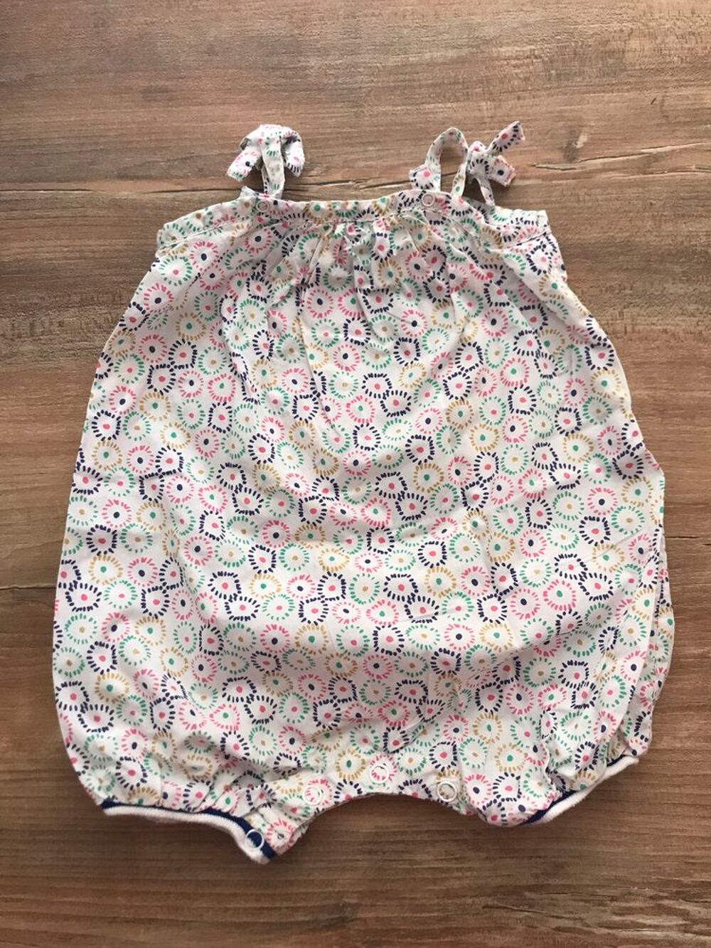 Robe enfant fille " Petit bateau " Puériculture