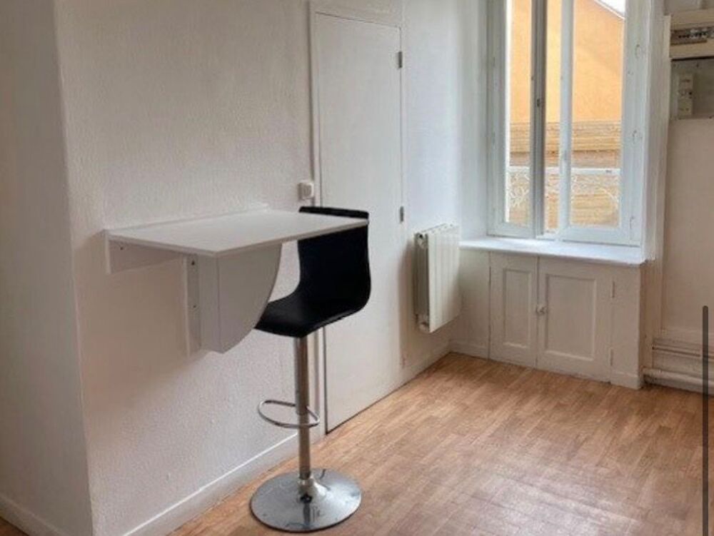 Location Appartement Appartement T1 coté gare de Laval Laval