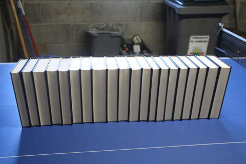 LIVRES 100 La Roche-sur-Yon (85)