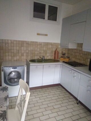  Appartement à louer 1 pièce 35 m²