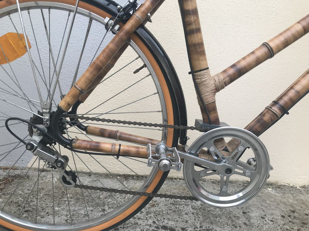 V&eacute;lo vintage cadre bambou mod&egrave;le unique Vélos