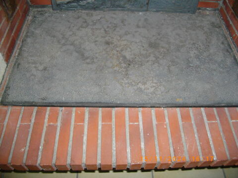 PLAQUE DE CHEMINEE - (NEUVE)
250 Perros-Guirec (22)