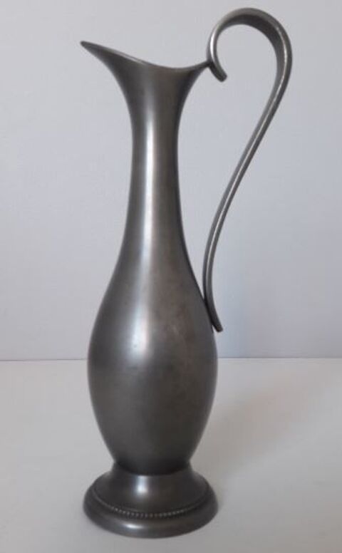 Vase en �tain 8 Metz (57)