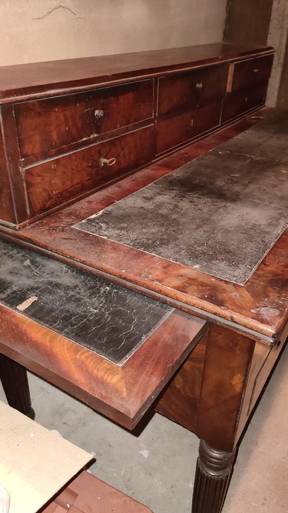 Bureau ancien bois acajou Meubles
