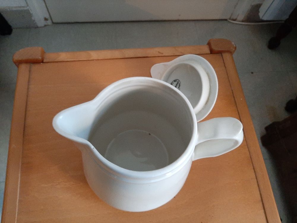 Pichet, pot &agrave; lait Décoration
