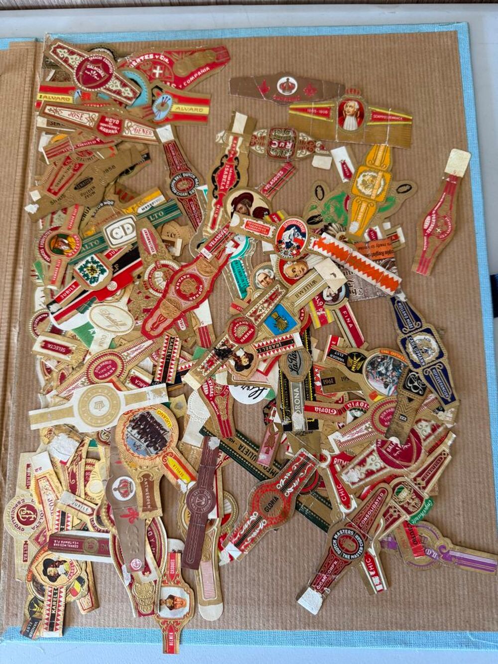 collection de bagues &agrave; cigares 